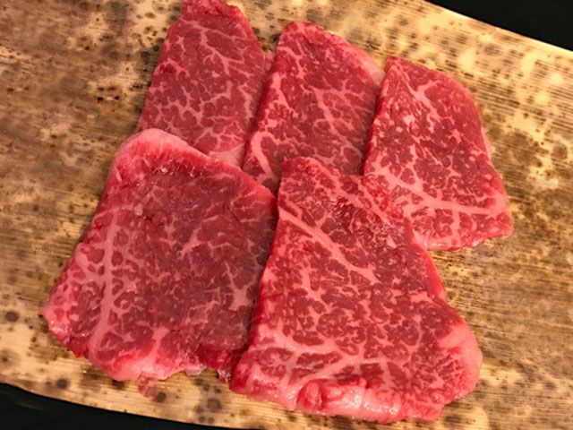 神戸牛焼肉用もも